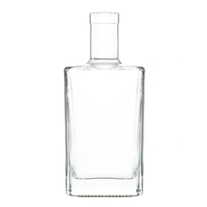 750ml Premium Square Shape Gin Bottles with a Flat Shoulder and Heavy Glass Base